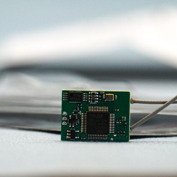 Приймач Jumper R1F 2.4G на 16 каналів FCC