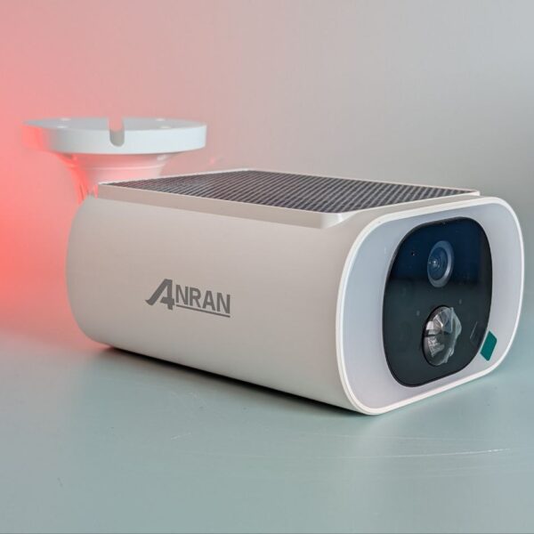 Уличная Wi-Fi IP камера ANRAN C3 2K 3MP с солнечной панелью, ночной подсветкой, датчиком движения