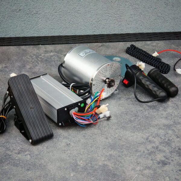 Комплект бесщеточного двигателя BLDC 72 В 3000 Вт с контроллером 24 Mosfet 50 А и педалью газа для электроскутера, двигателя E-Bike, мотоцикла